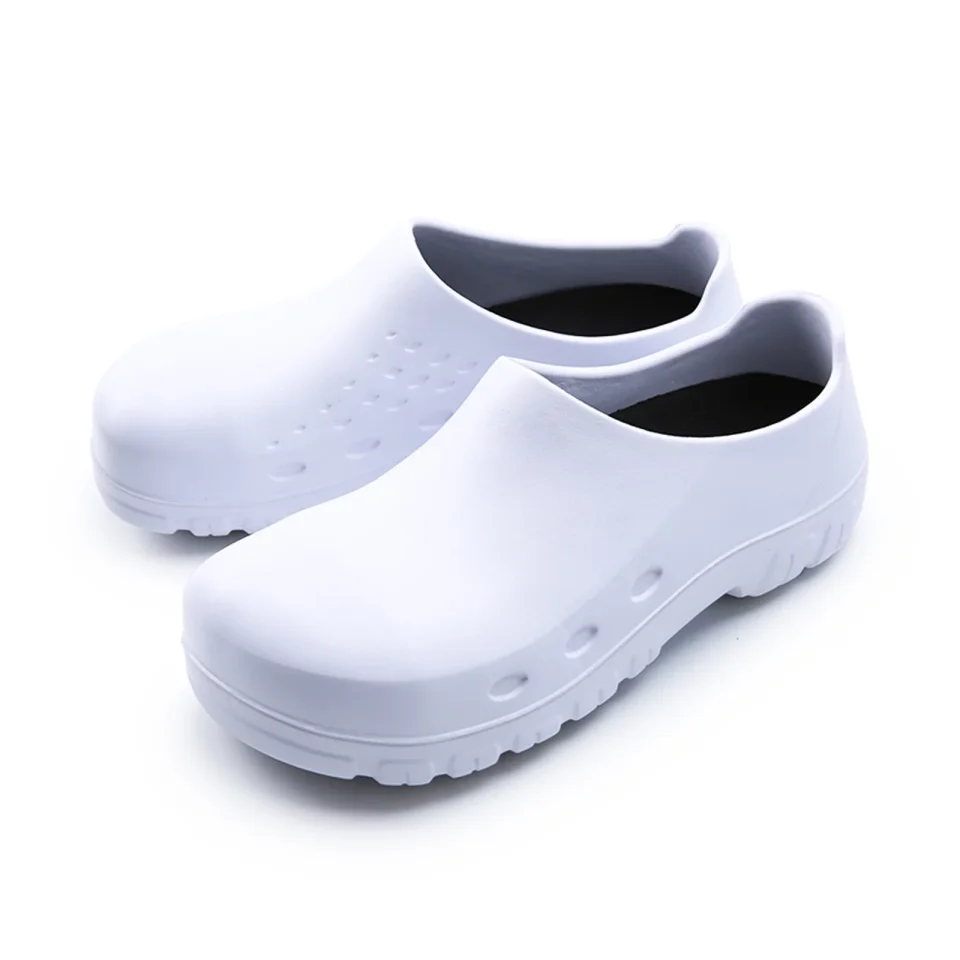 Kitchen Popular Cyiecw Chef Shoes Men Oil Water Resistant Non-Slip Safety Work Shoes for Kitchen Garden Bathroom Hospital